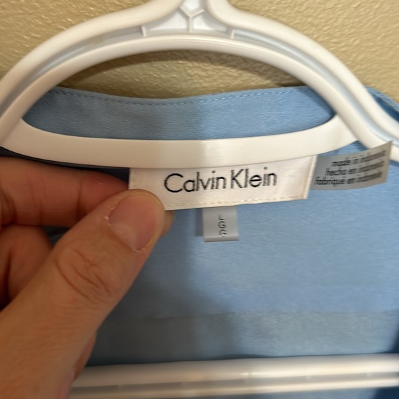 Stunning CK zip front pocket blouse - Picture 2 of 5